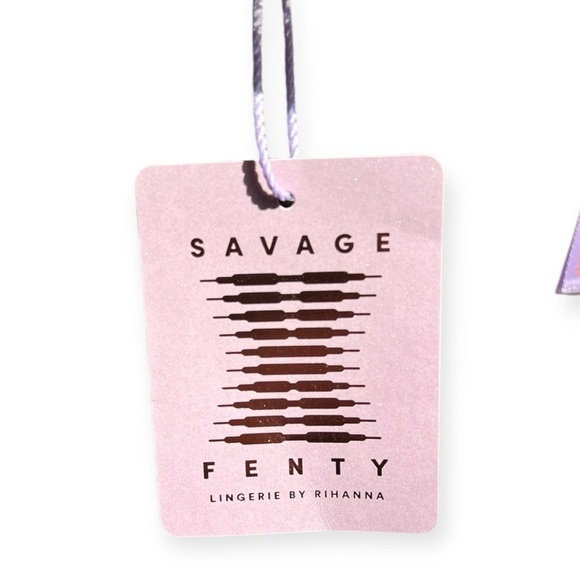 🌻NEW w/tags Savage x Fenty Butterfly Wings Unlined Lace Tulip Cup Bra Size 38G - Picture 11 of 11